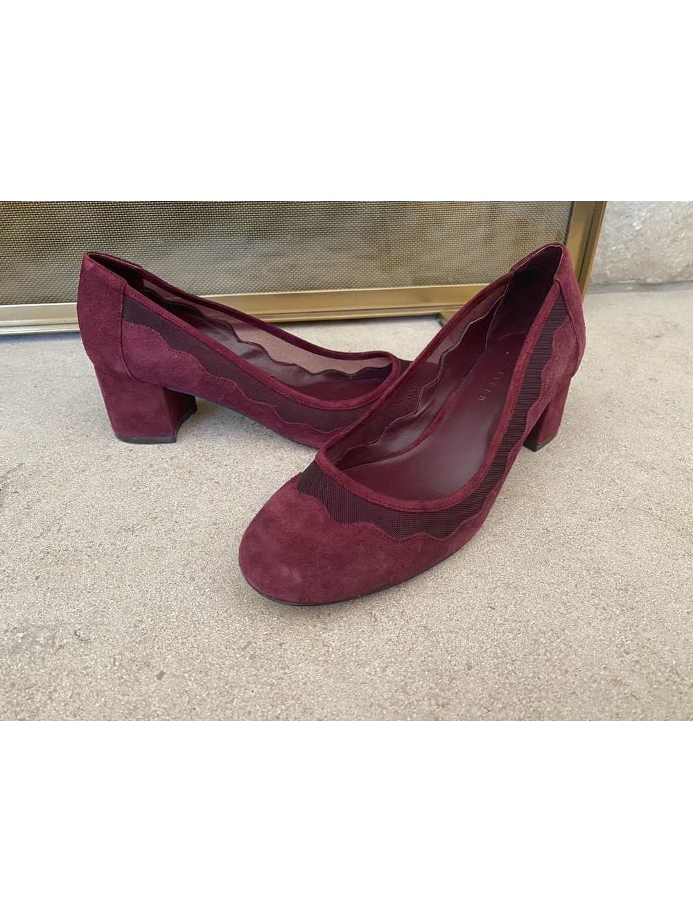 Lord & Taylor vintage 90’s whimsigoth oxblood suede stacked heel round toe pump